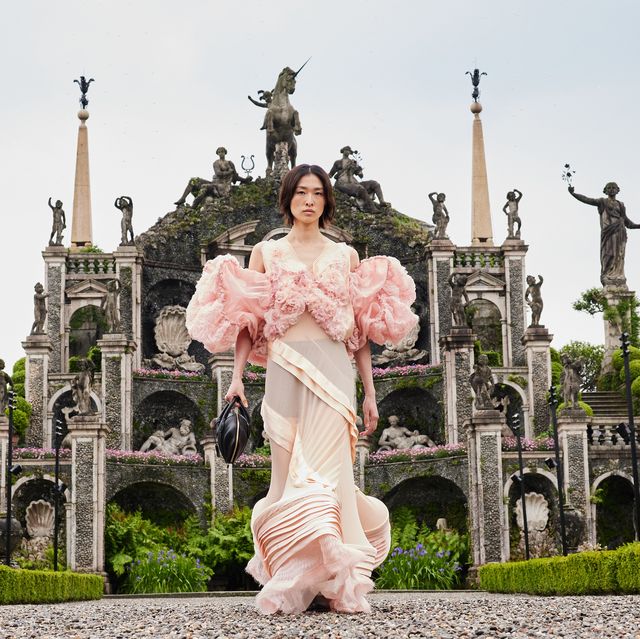 stresa, italy may 24 a model walks the runway at the louis vuitton cruise show 2024 at isola bella on may 24, 2023 in stresa, italy photo by pietro dapranogetty images
