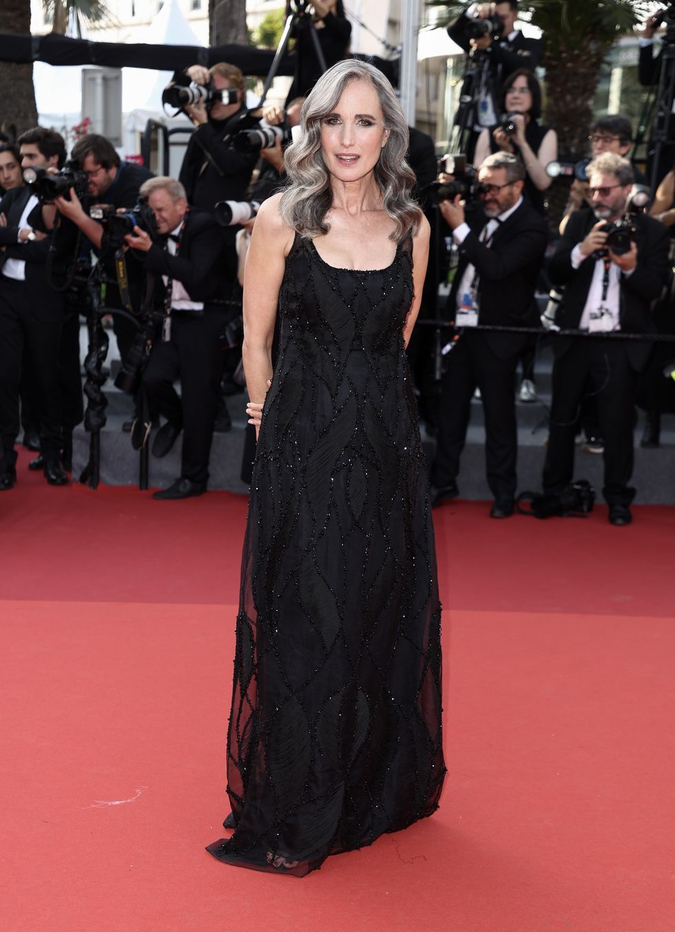 Celebrities on the 2022 Cannes Red Carpet: Best Photos – SheKnows