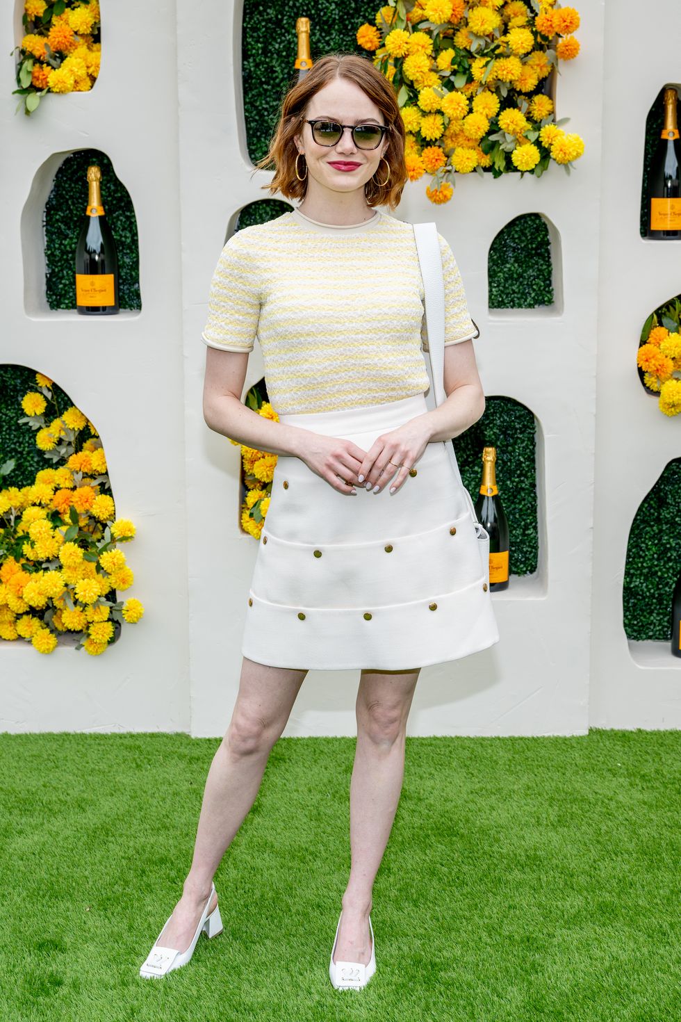 Anyone know which shoes Emma Stone wore in Cruella in her cleaning