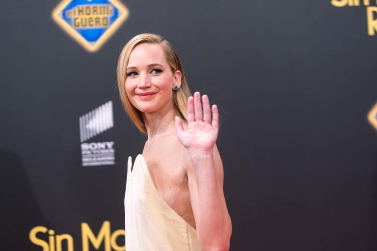 Jennifer Lawrence Walks the Red Carpet in a Strapless Nude Dress