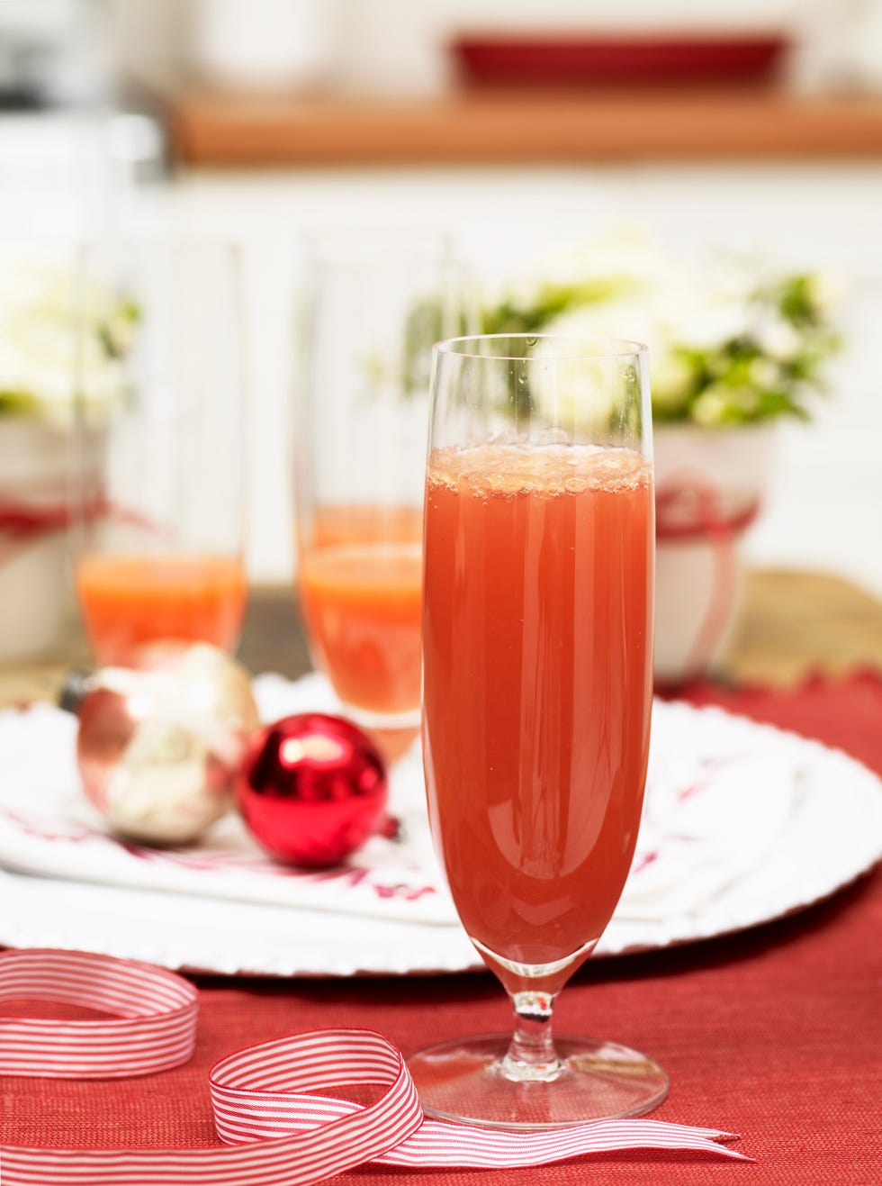 16 Best Mimosa Drink Recipes - Easy Mimosas to Make For A Fun Brunch