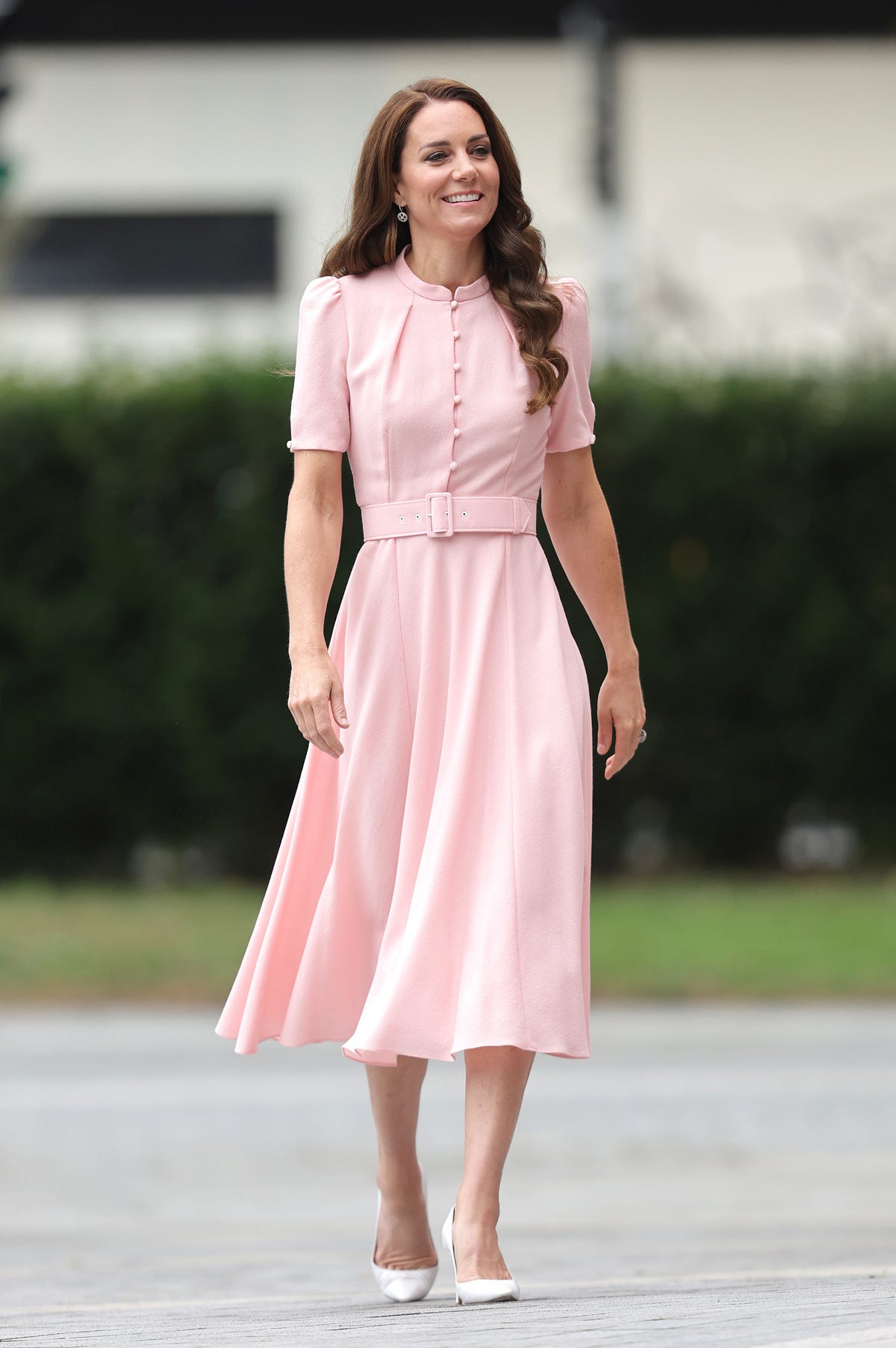 Kate Middleton’s Baby-Pink Dress Is Perfect for Summer