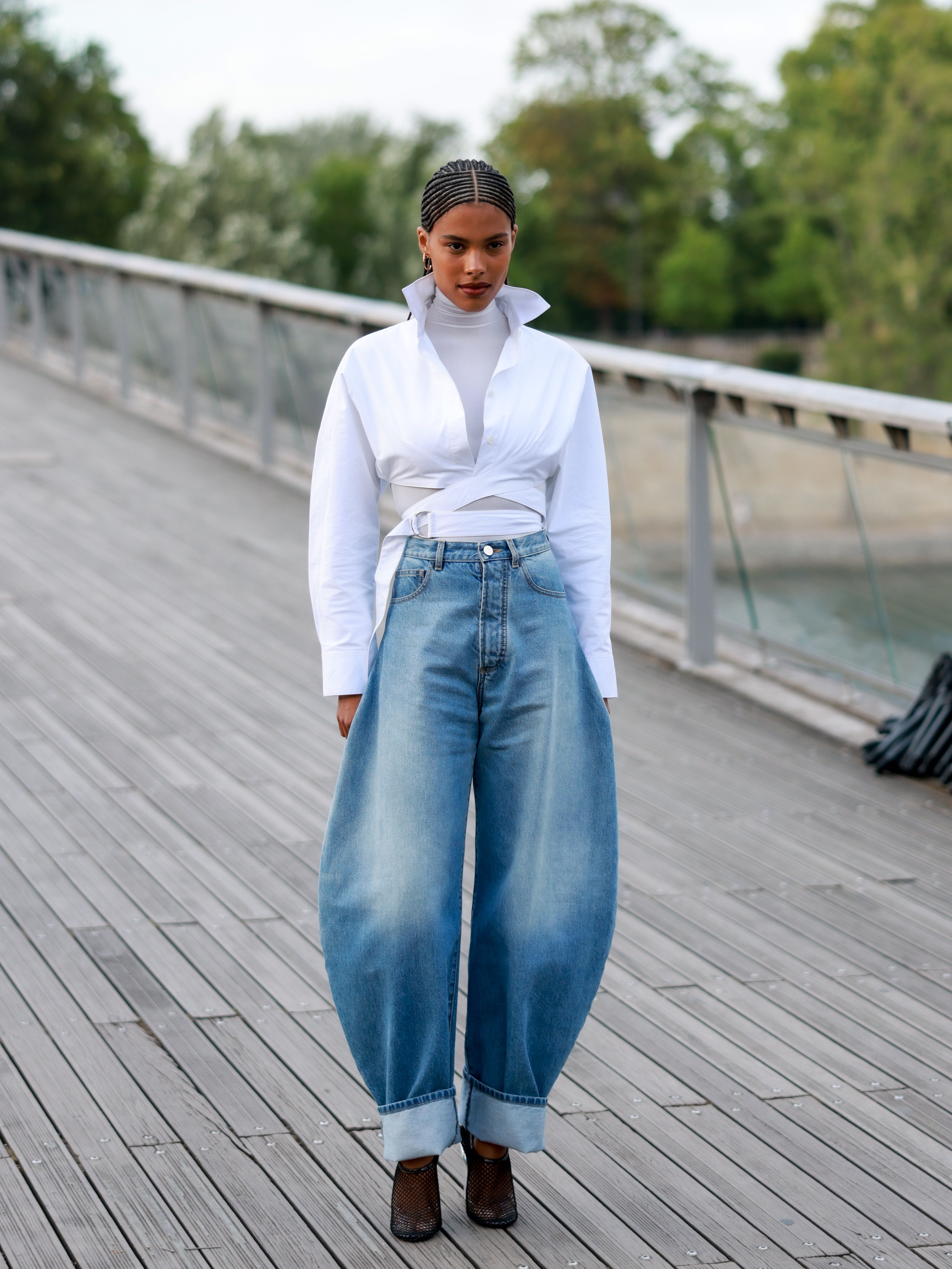 Barrel Jeans Are the Controversial Denim Trend That's Continuing