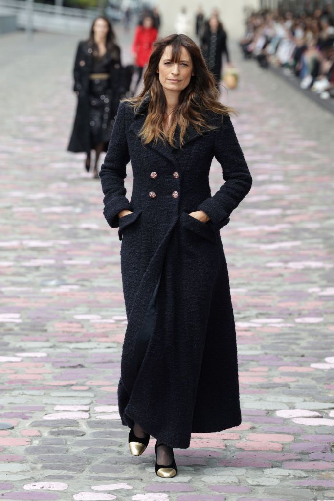 paris, france july 04 editorial use only for non editorial use please seek approval from fashion house caroline de maigret walks the runway during the chanel haute couture fallwinter 20232024 show as part of paris fashion week on july 04, 2023 in paris, france photo by pascal le segretaingetty images