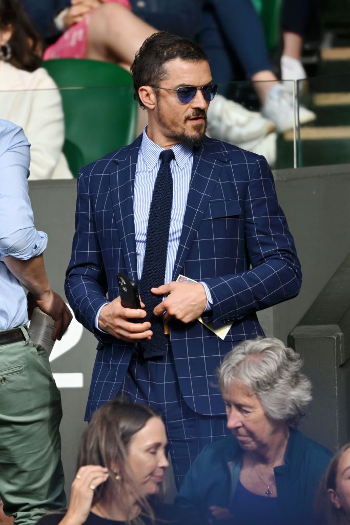 london, england july 05 orlando bloom attends day three of the wimbledon tennis championships at all england lawn tennis and croquet club on july 05, 2023 in london, england photo by karwai tangwireimage