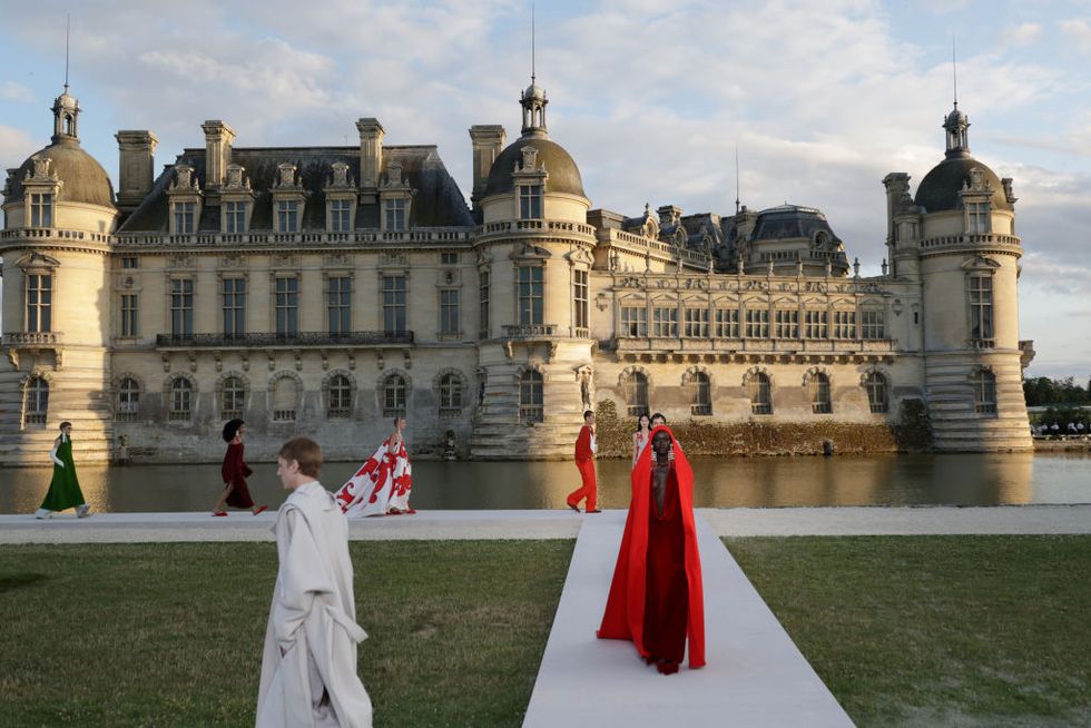 chantilly, france july 05 editorial use only for non editorial use please seek approval from fashion house models walk the runway during the valentino haute couture fallwinter 20232024 show as part of paris fashion week at chateau de chantilly on july 05, 2023 in chantilly, france photo by pascal le segretaingetty images