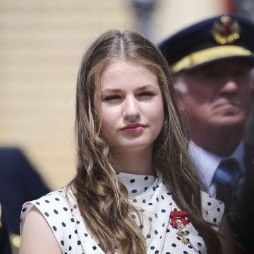 zaragoza, spain july 07 crown princess leonor of spain attends the delivery of royal offices of employment at the general military academy on july 07, 2023 in zaragoza, spain photo by carlos alvarezgetty images
