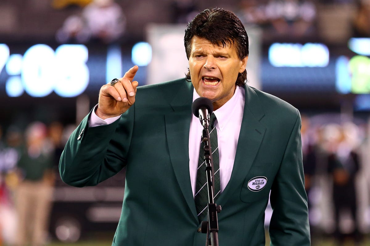 The Life And Career Of Mark Gastineau (Complete Story)