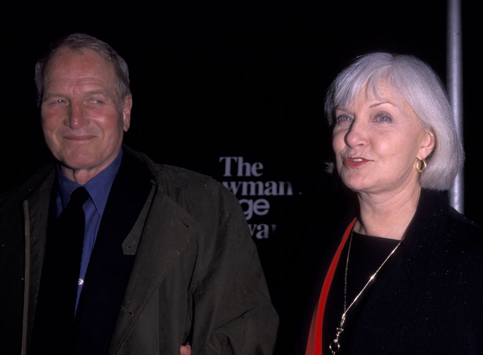 Paul Newman and Joanne Woodward attend Newman's Own George Awards n May 19, 1999 at U.S. Customs House in New York City.