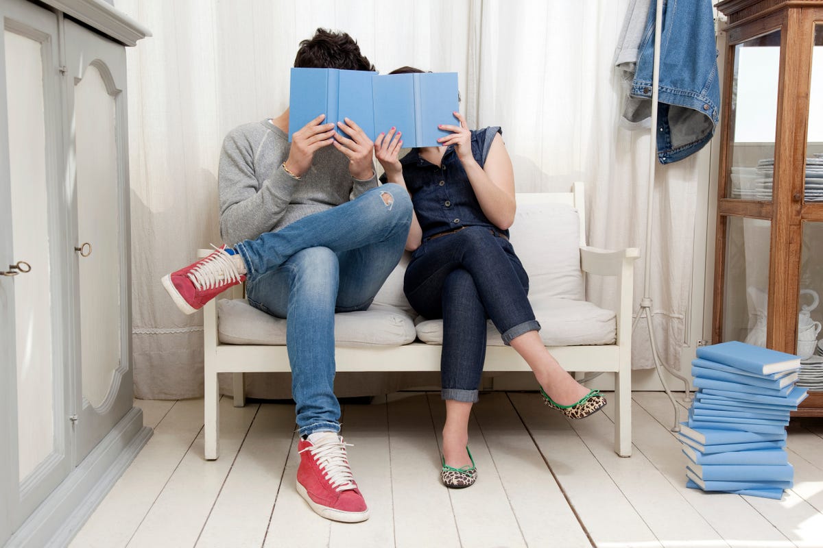 15 Books All Couples Should Read, According To Marriage Therapists