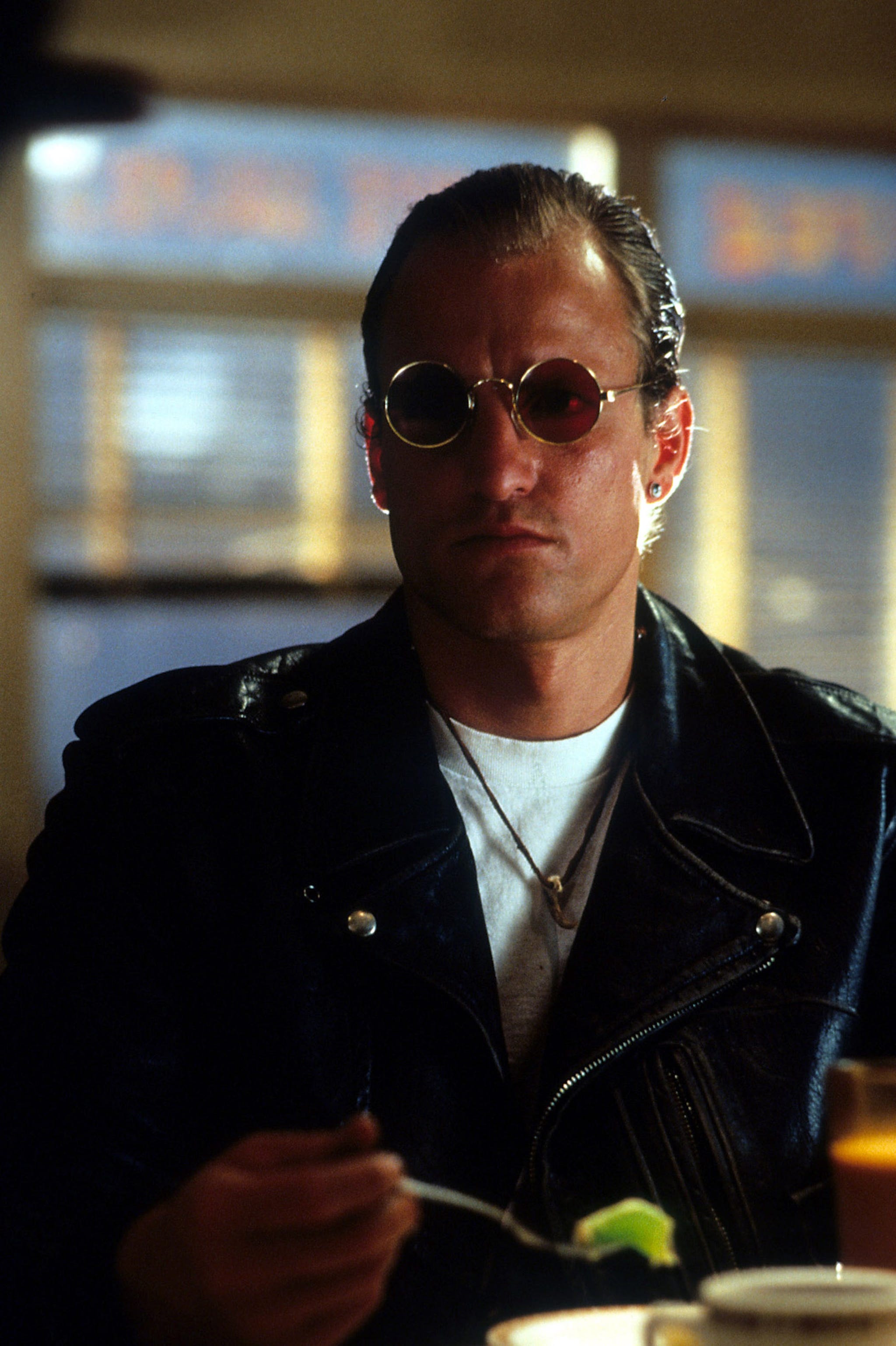 woody harrelson eats in a scene from the film 'natural born killers', 1994 photo by warner brothersgetty images