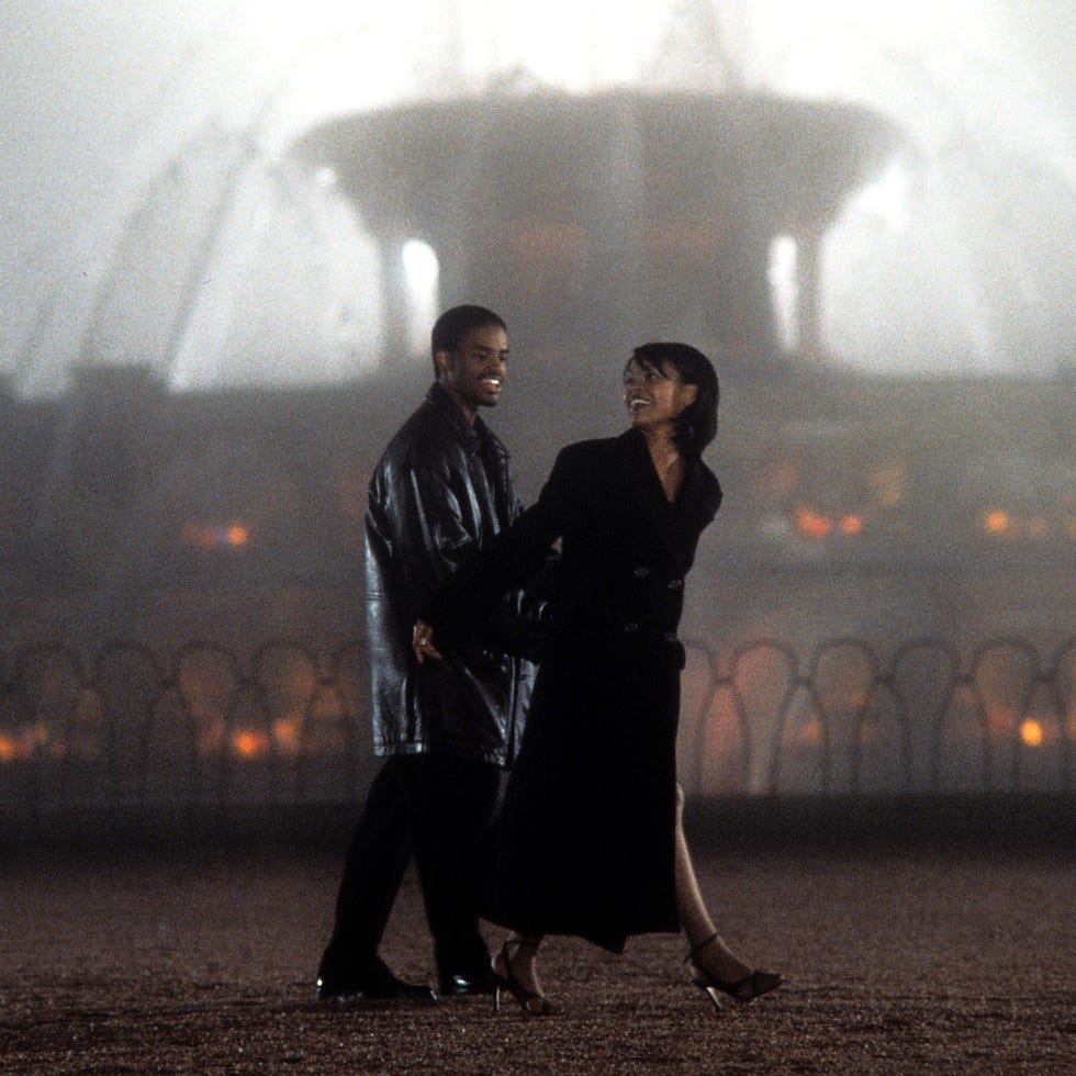 Larenz Tate And Nia Long In 'Love Jones' larenz tate and nia long having a romantic walk in a scene from the film love jones, 1997. (photo by addis wechsler pictures/getty images)