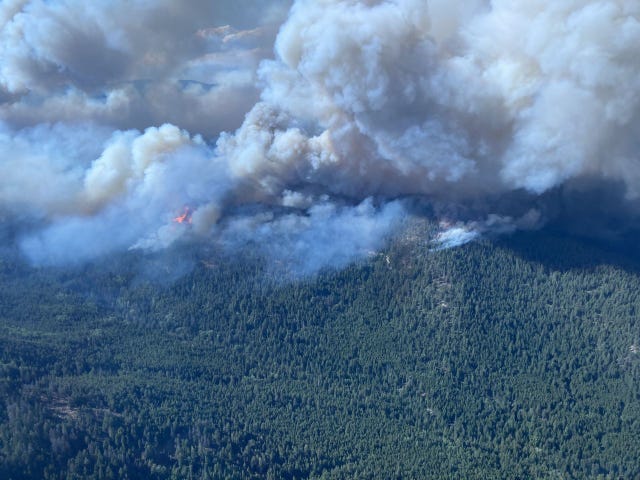 Kelowna Declares State of Emergency, Evacuations After Wildfire