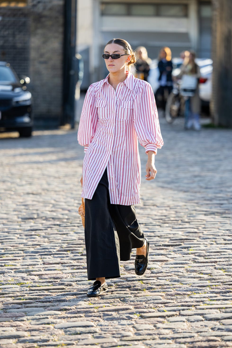 los zapatos mocasines de audrey hepburn que son tendencia entre las pijas madrileñas