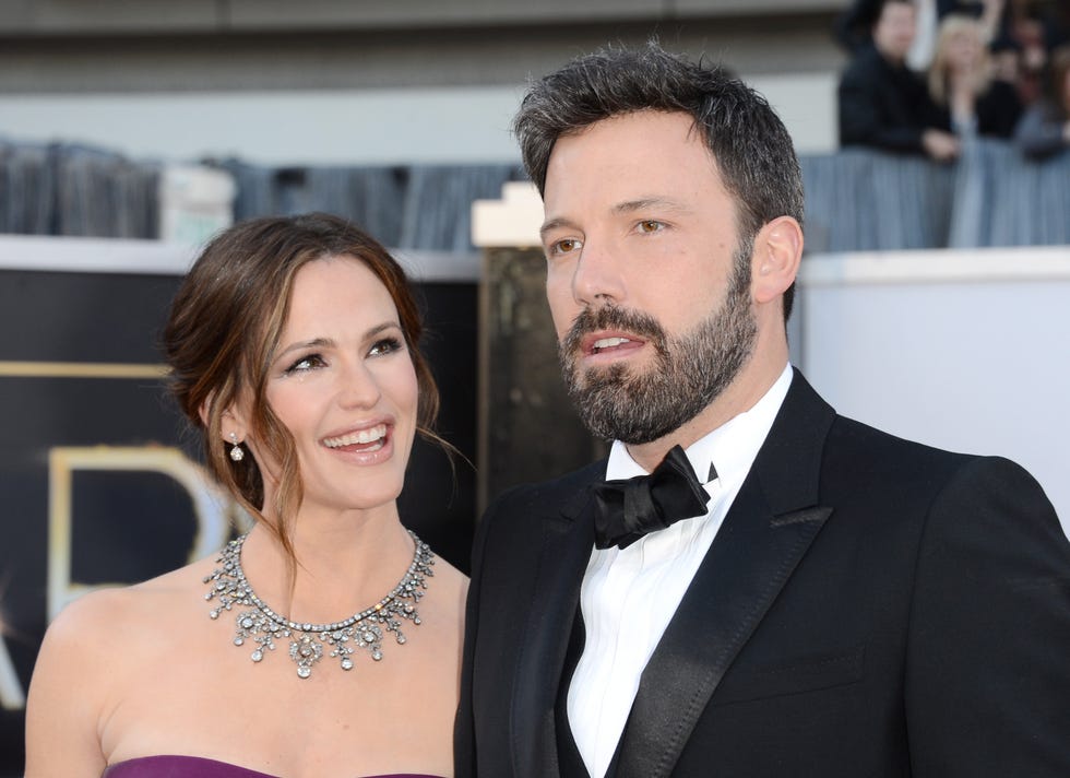 hollywood, ca   february 24  actress jennifer garner and actor director ben affleck arrive at the oscars at hollywood  highland center on february 24, 2013 in hollywood, california  photo by jason merrittgetty images