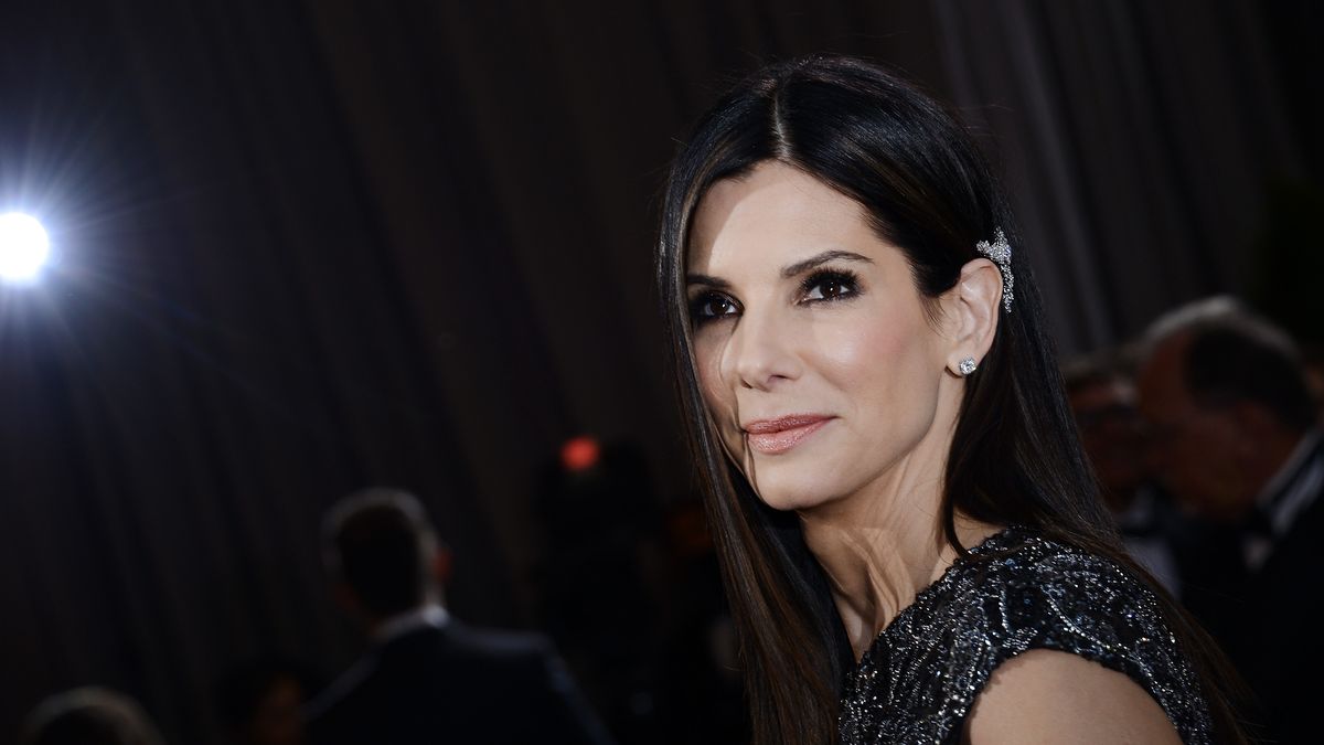 preview for Sandra Bullock is a Hollywood Superstar
