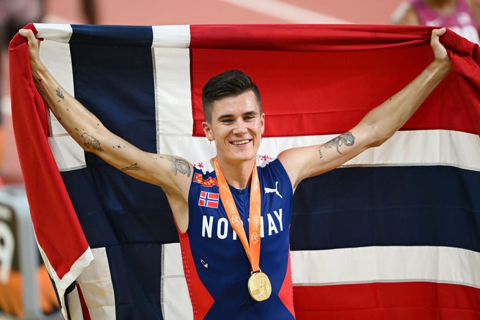 budapest, hungary august 27 gold medalist jakob ingebrigtsen of team norway celebrates after winning the mens 5000m final during day nine of the world athletics championships budapest 2023 at national athletics centre on august 27, 2023 in budapest, hungary photo by shaun botterillgetty images