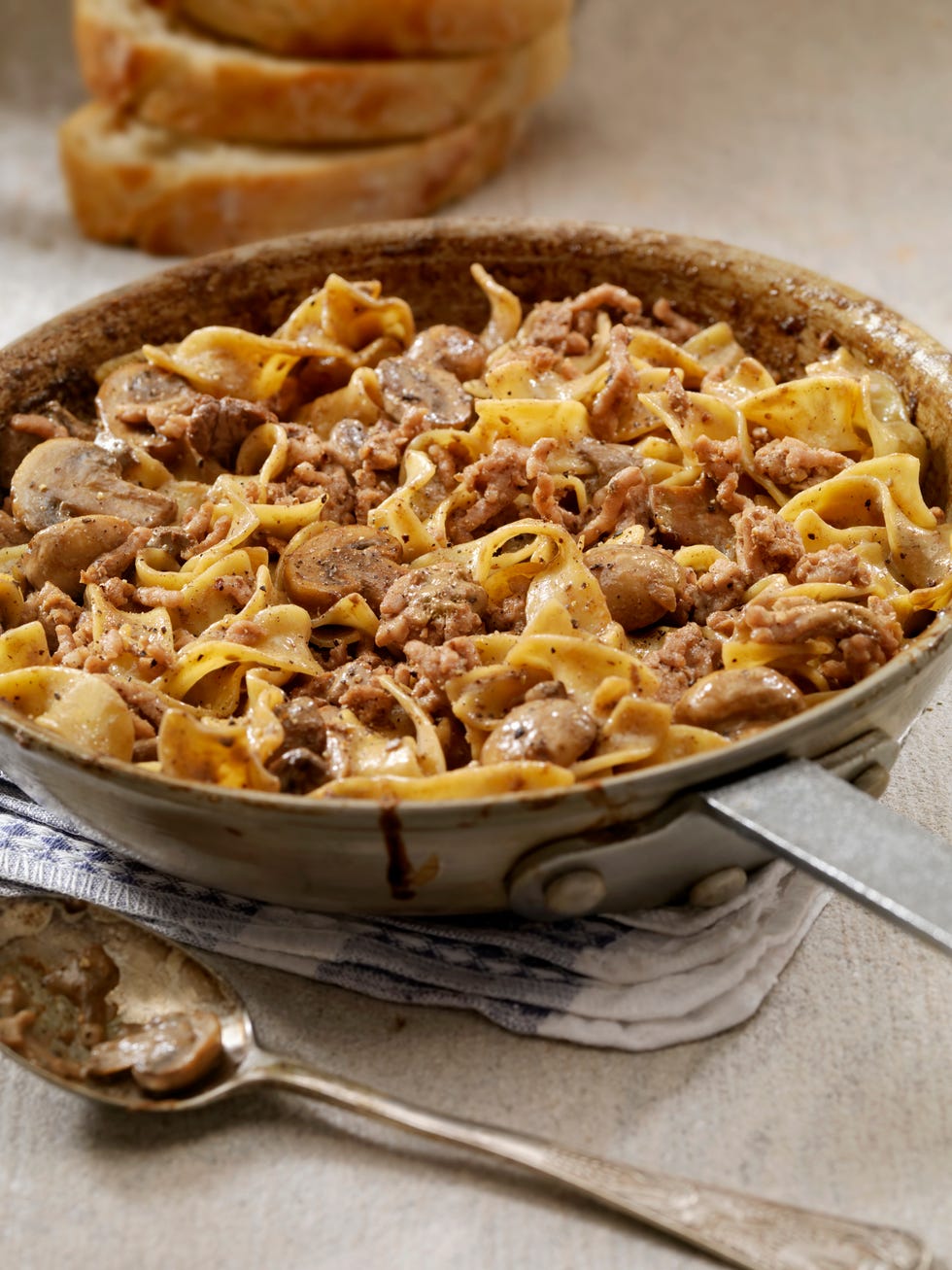 Dish, Food, Cuisine, Ingredient, Staple food, Tagliatelle, Comfort food, Produce, Recipe, Italian food, 