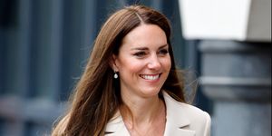 kate middleton hiring recruit personal assistant