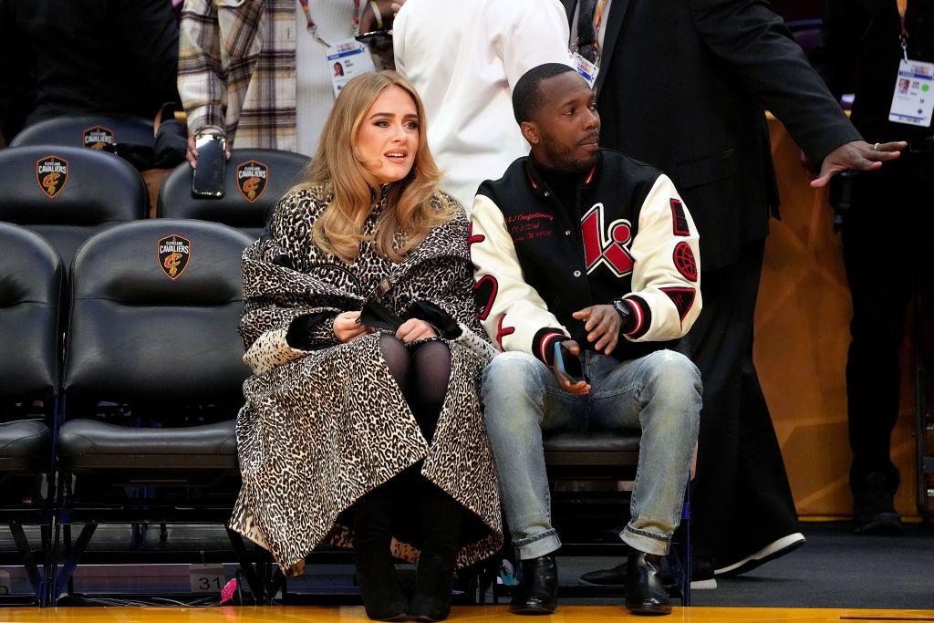 Adele shares cute unseen pics with boyfriend Rich Paul outside house