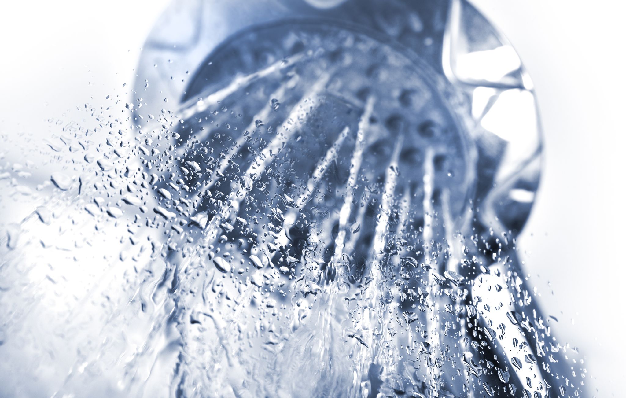 6 cold shower benefits to consider