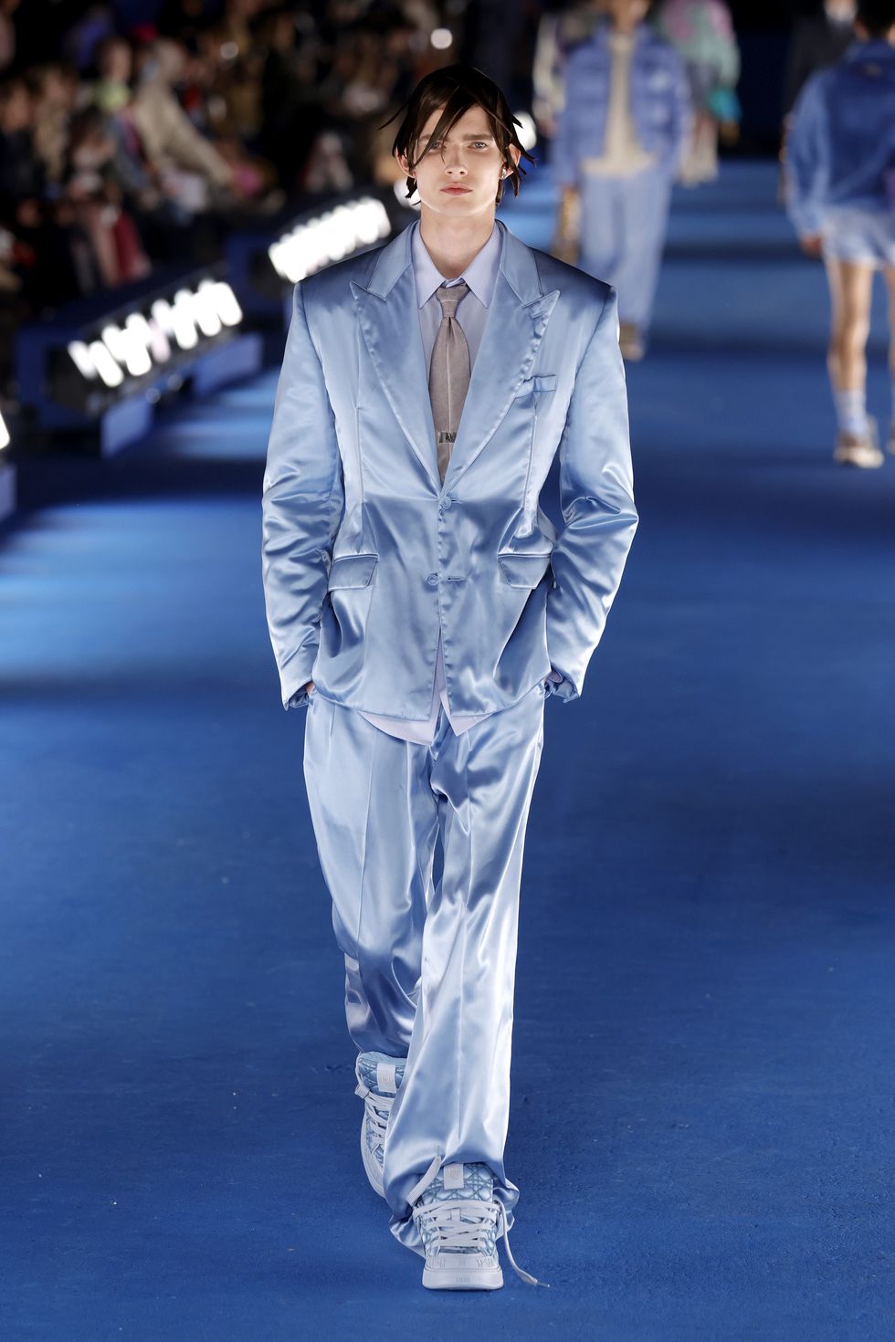 Louis Vuitton 2023 Cruise T-Shirt, Men's Fashion, Tops & Sets