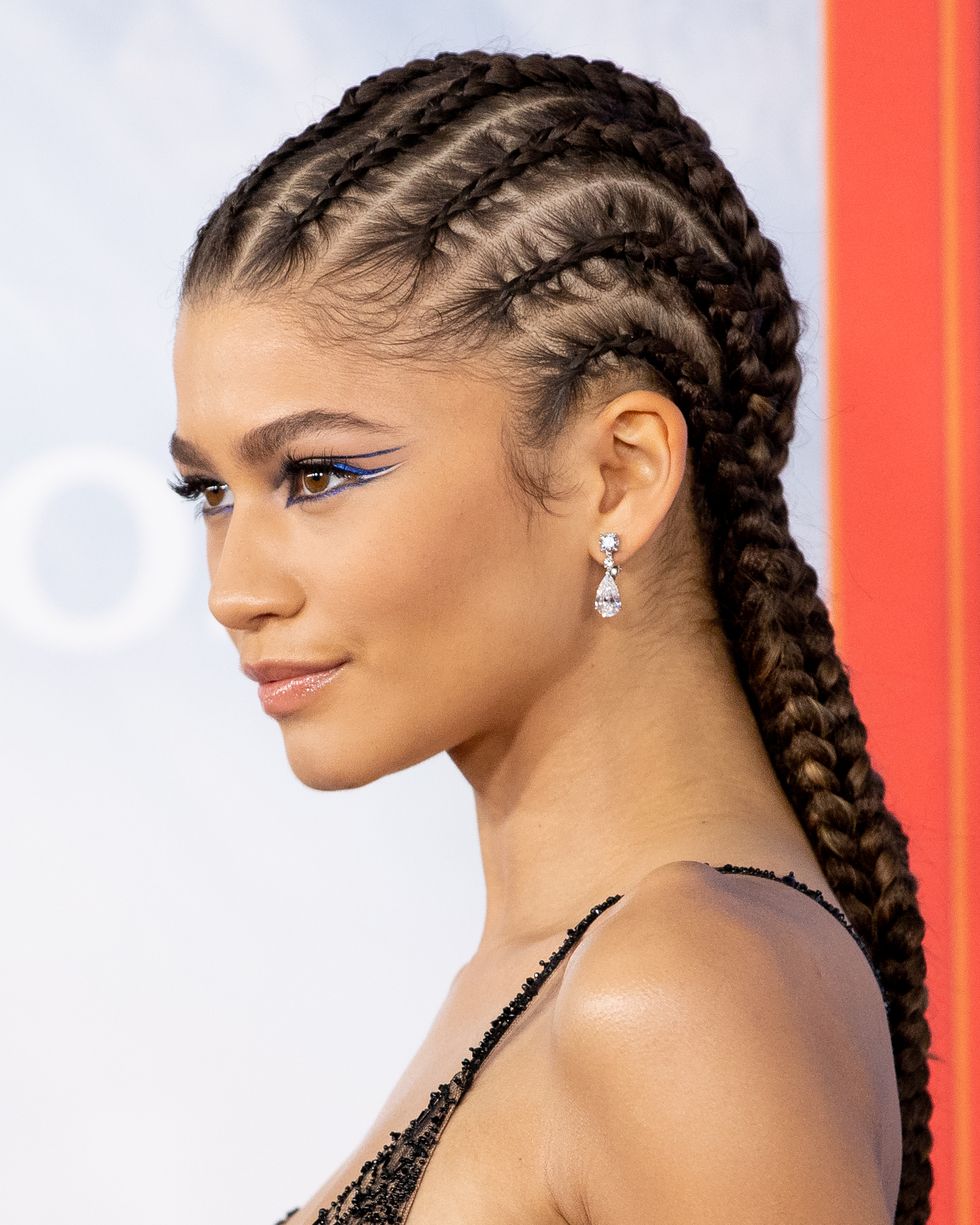 Spring Twist Hairstyle Ideas For Summer 2021