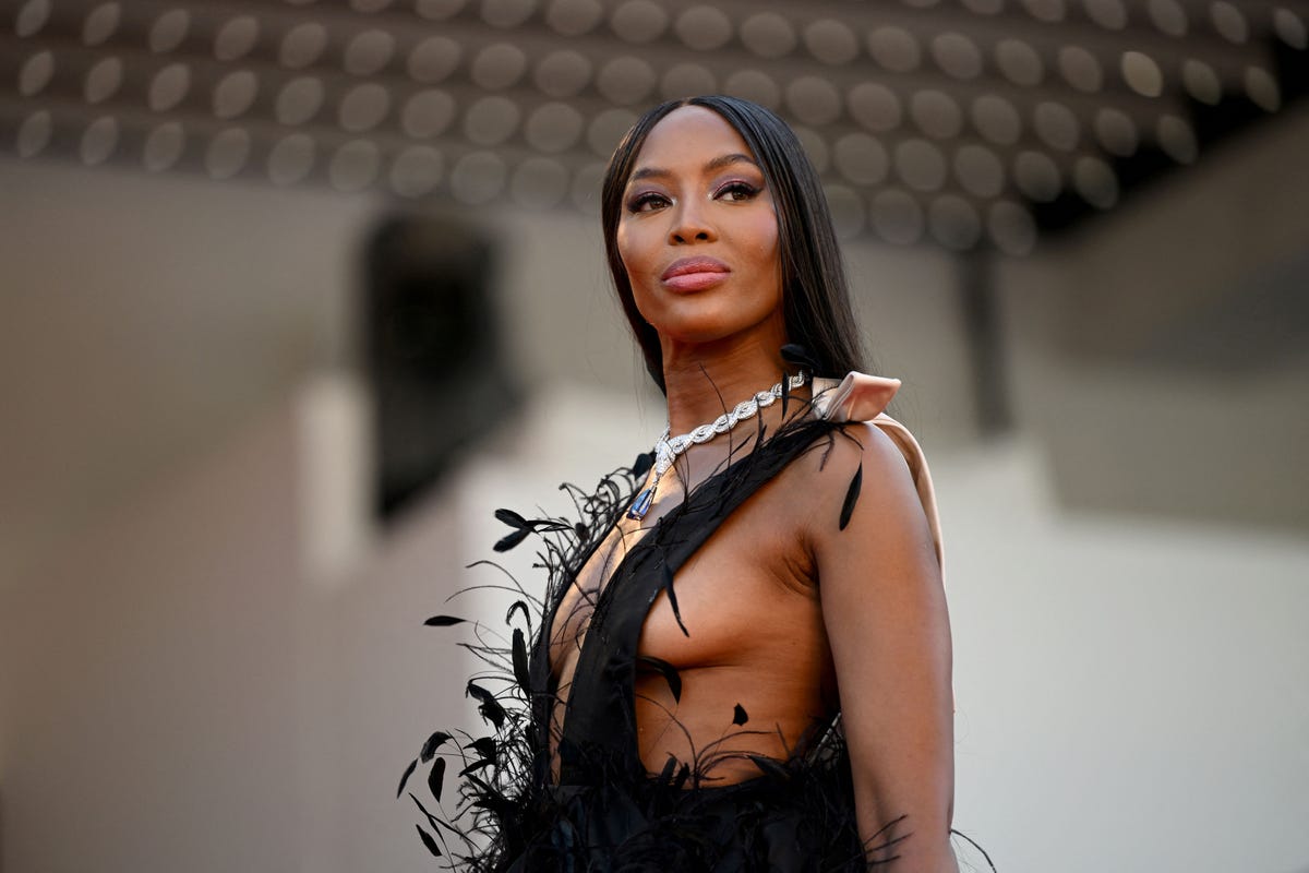 Naomi Campbell showing a breast nipple as she leaves the Toni&Guy - Hair  Fashion Show at Somerset House. London, England - 15.09.11 Credit  Mandatory: WENN.com Stock Photo - Alamy