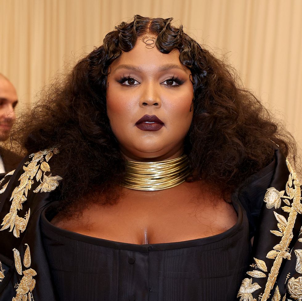 new york, new york   may 02 exclusive coverage lizzo arrives at the 2022 met gala celebrating in america an anthology of fashion at the metropolitan museum of art on may 02, 2022 in new york city photo by arturo holmesmg22getty images for the met museumvogue