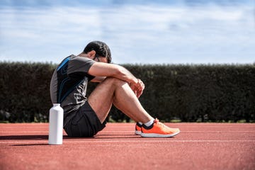 hombre fatigado al correr