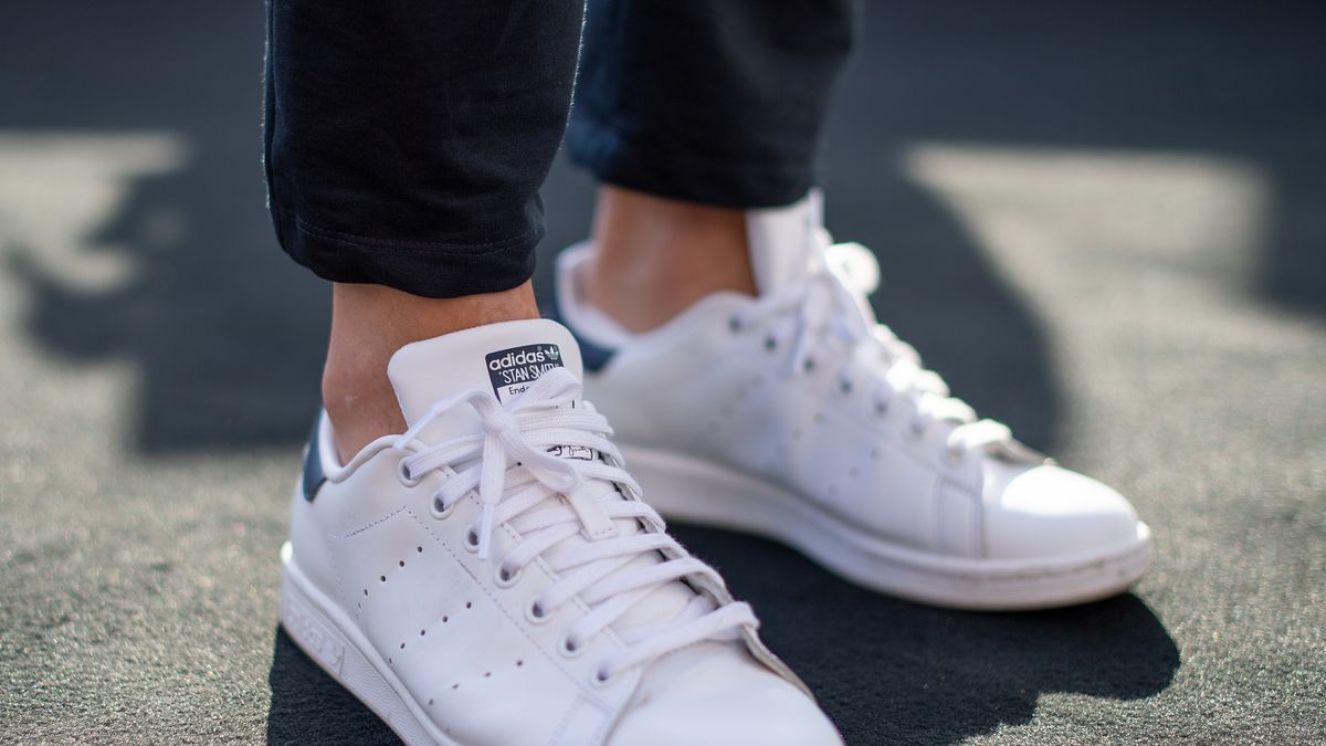 Discrepancia monitor Evolucionar 10 zapatillas Adidas de hombre con hasta -50% de rebajas