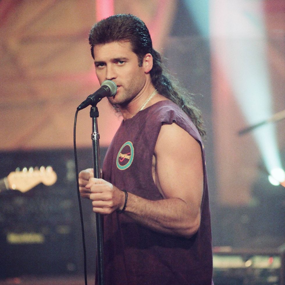 billy ray cyrus, mullet god, in 1993