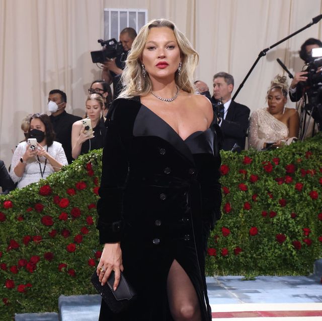 new york, new york   may 02 kate moss attends in america an anthology of fashion, the 2022 costume institute benefit at the metropolitan museum of art on may 02, 2022 in new york city photo by taylor hillgetty images