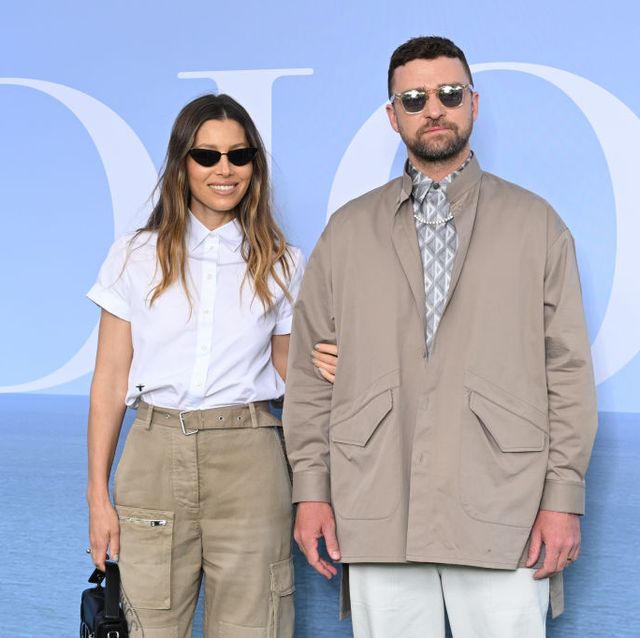 Jessica Biel Dressed Up as 'NSYNC Justin Timberlake for Halloween