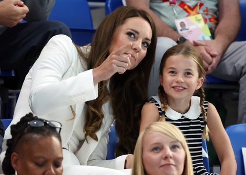 smethwick, england   august 02 the duke and duchess of cambridge and their daughter princess charlotte of cambridge visit the morning session of the swimming on day five of the birmingham 2022 commonwealth games at sandwell aquatics centre on august 02, 2022 on the smethwick, england photo by ian macnicolgetty images