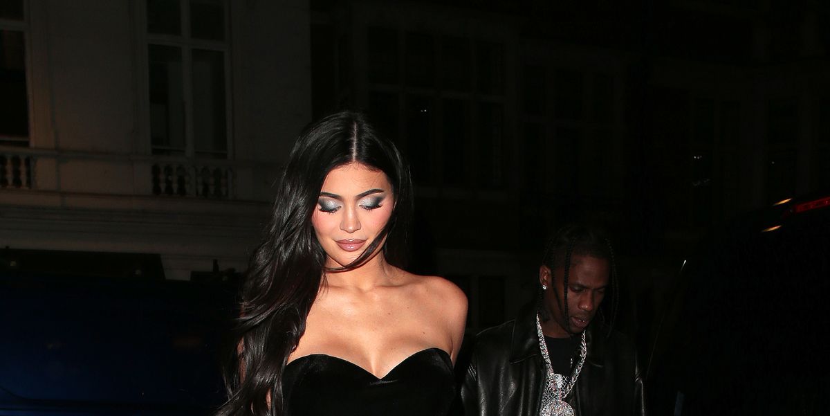 Kylie Jenner Wear Velvet LBD to Date Night in London — Homecoming Dress  Inspo
