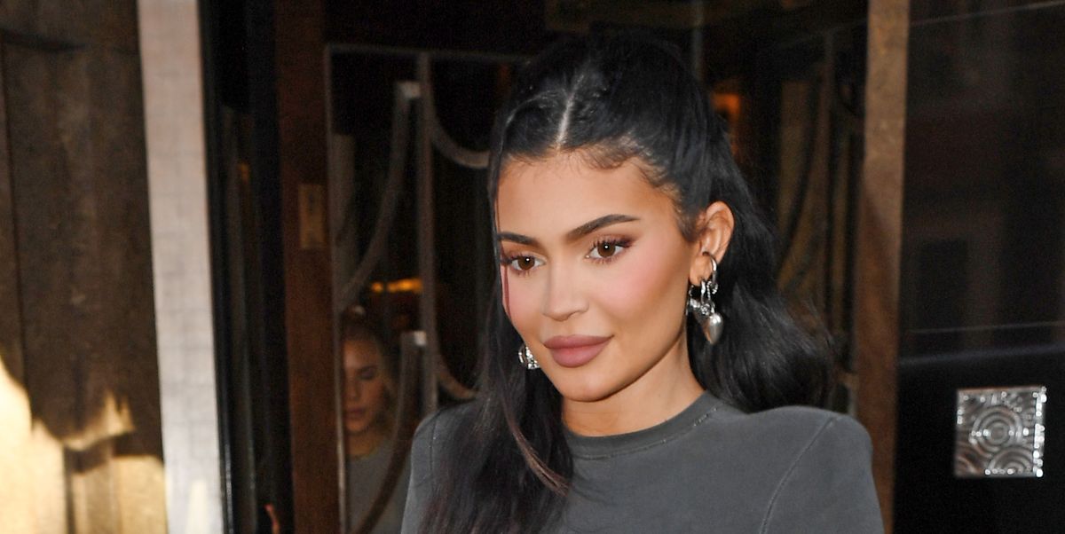 Kris Jenner Gifts Daughter Kylie a Rare Hermès Bag for 25th Birthday