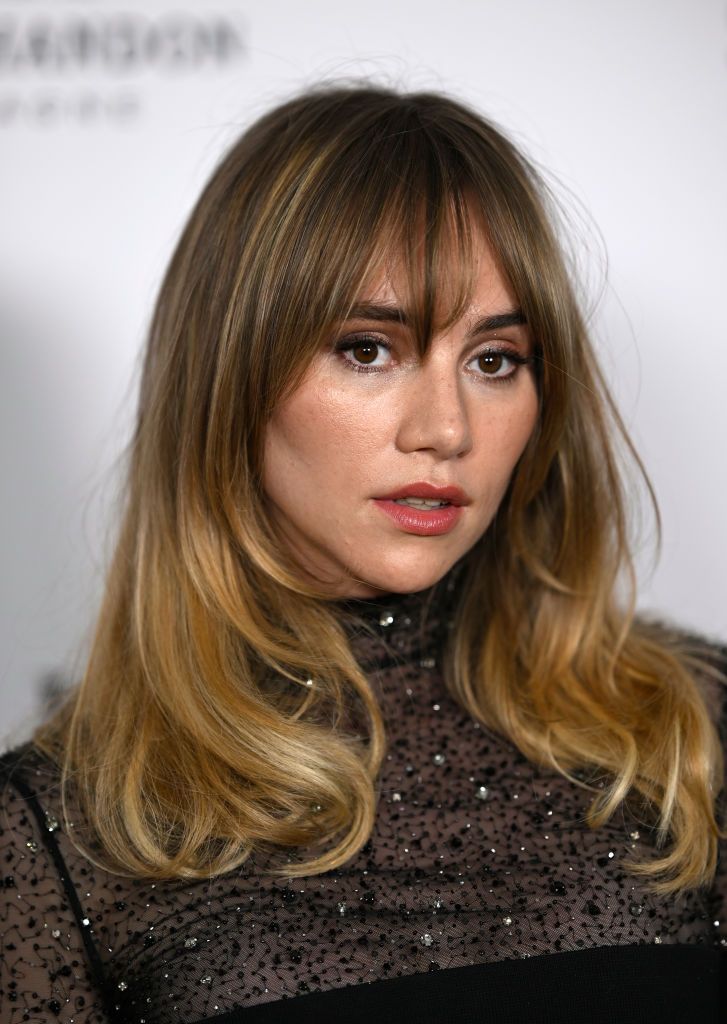 ELLE Style Awards: Suki Waterhouse Receives The Performer Award From ...