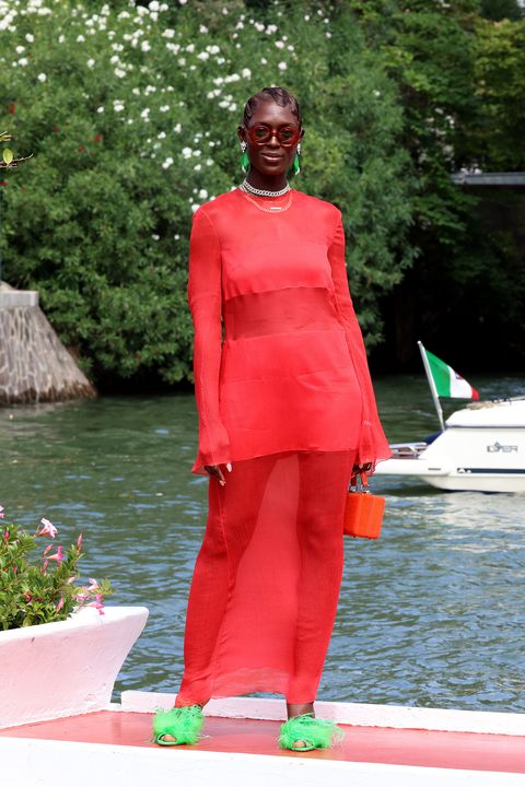 venice, italy   september 01 jodie turner smith is seen during the 79th venice international film festival on september 01, 2022 in venice, italy photo by franco origliagetty images