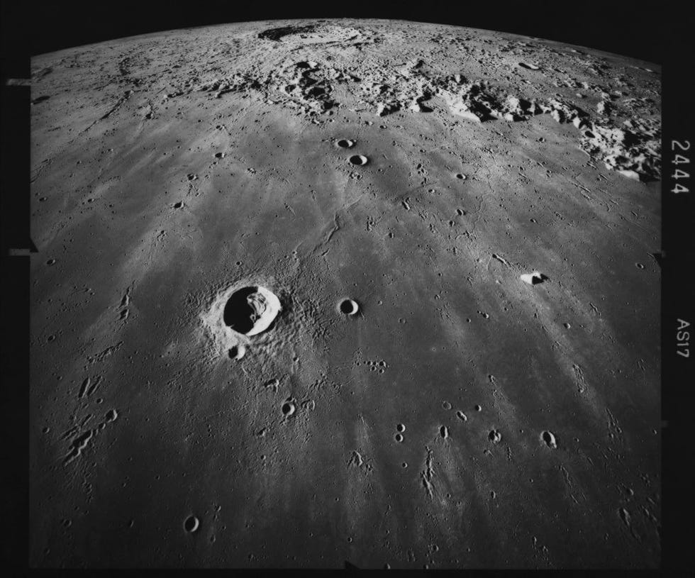 Sbarco Sulla Luna Vero O Falso Rischiamo di rovinare il sito dello sbarco sulla Luna del 1969, ed è un