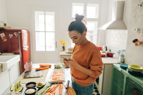 almost half of people source nutrition advice from social media