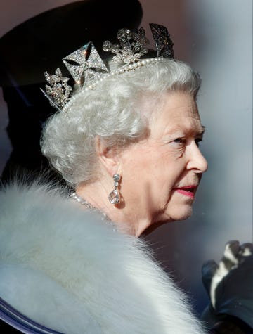 london, united kingdom   november 15 embargoed for publication in uk newspapers until 24 hours after create date and time queen elizabeth ii wearing the diamond diadem made for king george iv by rundell, bridge and rundell in 1820 and the coronation earrings made by garrard for queen victoria in 1858 travels down the mall, from buckingham palace to the palace of westminster, in the horse drawn australian state coach to attend the state opening of parliament on november 15, 2006 in london, england the state opening of parliament marks the start of the new parliamentary year at which the queens speech outlines the governments plans for the coming session photo by max mumbyindigogetty images