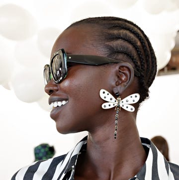 Kate Spade - Presentation - September 2022 New York Fashion Week new york, new york september 09 a model poses during the kate spade presentation during september 2022 new york fashion week at 3 world trade center on september 09, 2022 in new york city photo by cindy ordgetty images
