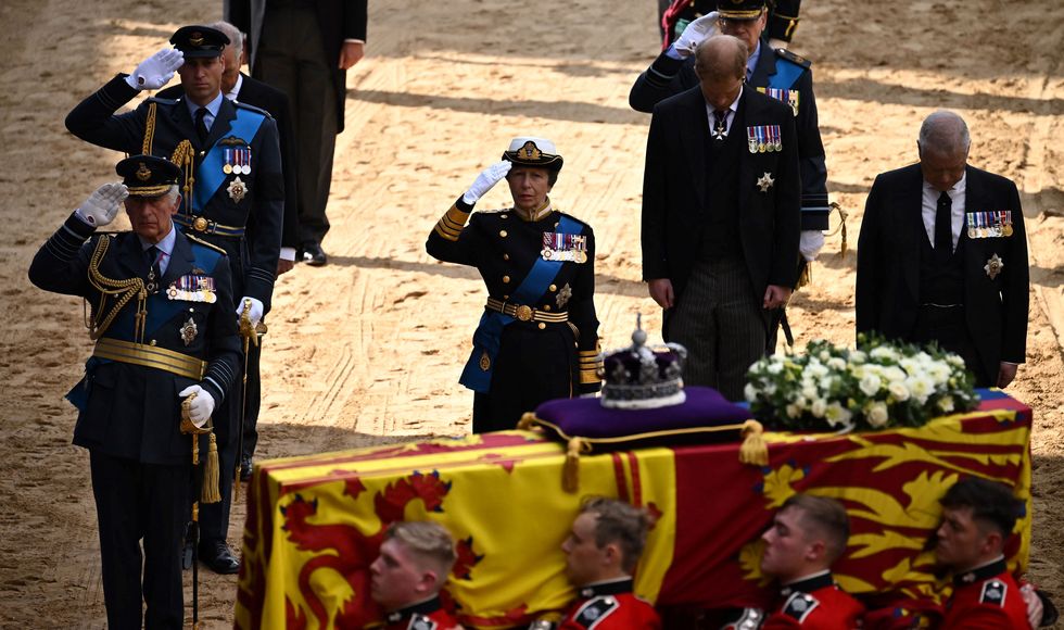 kate middleton queen coffin