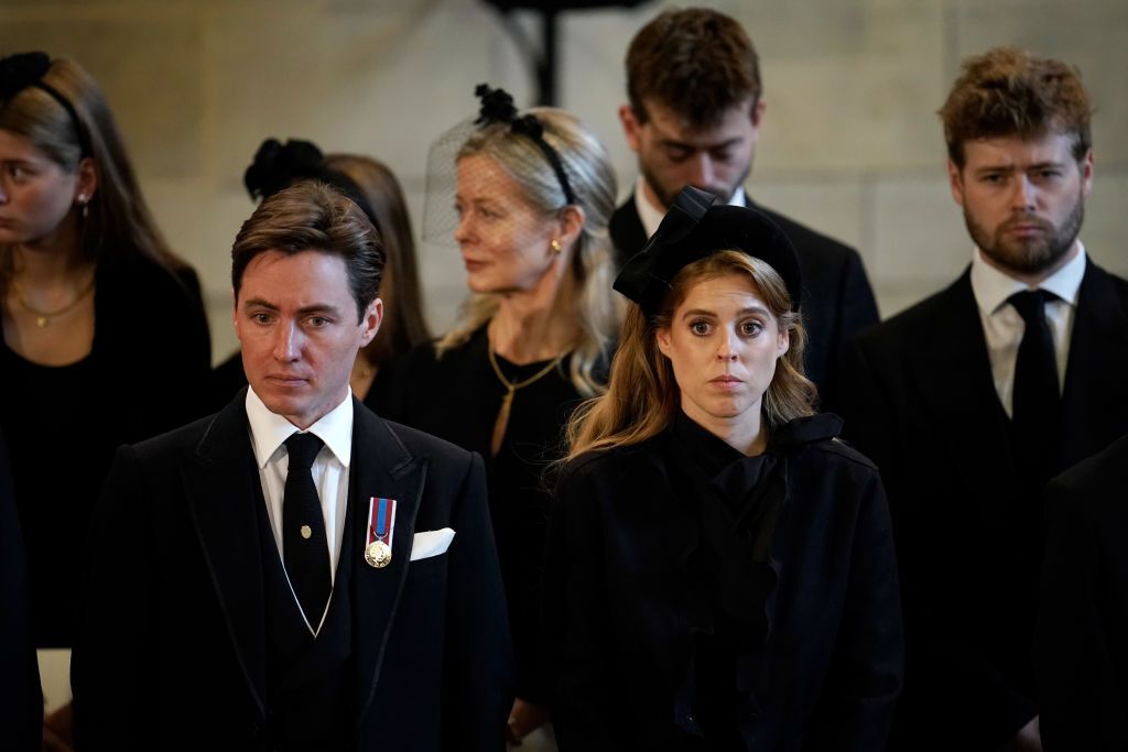 Princesses Eugenie and Beatrice Wear All Black to Mourn Queen