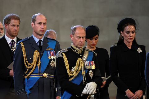 london, england   september 14 prince edward, earl of wessex, c prince william, prince of wales, catherine, princess of wales, prince harry, duke of sussex, l ay their respects during the ceremonial procession of the coffin of queen elizabeth ii from buckingham palace to westminster hall on september 14, 2022 in london, united kingdom queen elizabeth iis coffin is taken in procession on a gun carriage of the kings troop royal horse artillery from buckingham palace to westminster hall where she will lay in state until the early morning of her funeral queen elizabeth ii died at balmoral castle in scotland on september 8, 2022, and is succeeded by her eldest son, king charles iii photo by alkis konstantinidis wpa poolgetty images