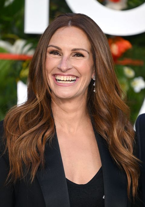 london, england   september 07 julia roberts attends the ticket to paradise world premiere at odeon luxe leicester square on september 07, 2022 in london, england photo by karwai tangwireimage