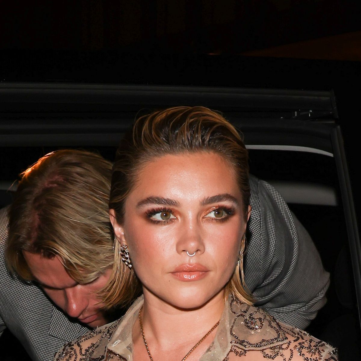 1200px x 1201px - Florence Pugh Forgoes Bra in Sheer Nude Valentino Crop Top and Skirt