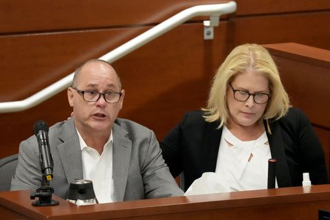 fort lauderdale, florida   august 02 fred guttenberg, with his wife, jennifer, gives his victim impact statement during the penalty phase in the trial of marjory stoneman douglas shooter nikolas cruz at the broward county courthouse on august 2, 2022 in fort lauderdale, florida the guttenbergs daughter, jaime, was killed in the 2018 shootings cruz previously plead guilty to all 17 counts of premeditated murder and 17 counts of attempted murder in the 2018 shooting photo by amy beth bennett poolgetty images