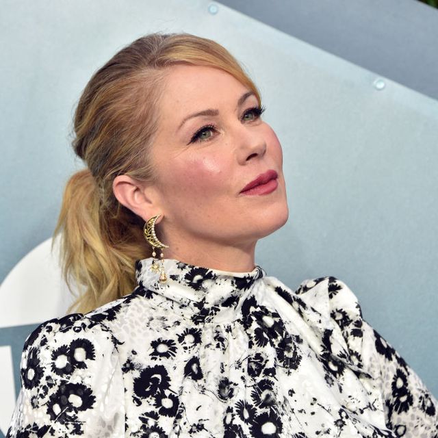 los angeles, california   january 19 christina applegate attends the 26th annual screen actors guild awards at the shrine auditorium on january 19, 2020 in los angeles, california 721430 photo by gregg deguiregetty images for turner